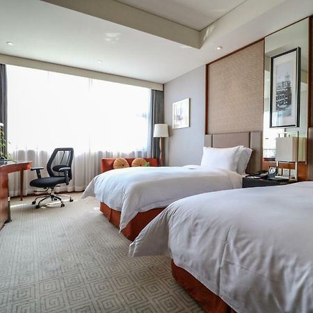 Howard Johnson Caida Plaza Shanghai Exterior foto